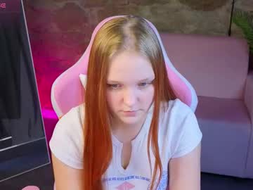 See Candy_lir online Now @ wank.ch