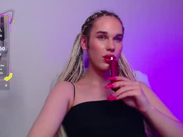 See Cassiemich online Now @ wank.ch