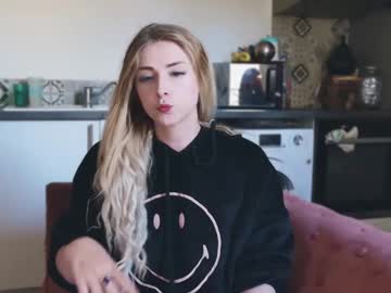 See Ce_leste_ online Now @ wank.ch