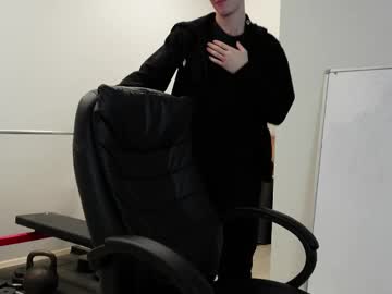 See Charles_dreams online Now @ wank.ch