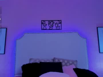 See Charlotte_kisss online Now @ wank.ch