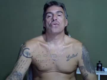 See Chato012 online Now @ wank.ch