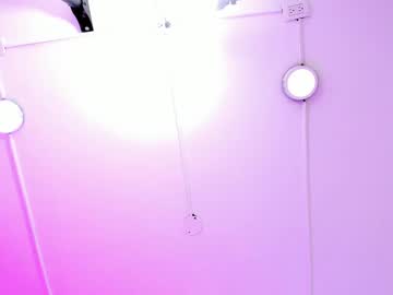 See Cleowhite_ online Now @ wank.ch