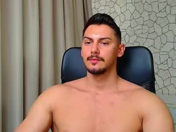 See Clintmasterss online Now @ wank.ch