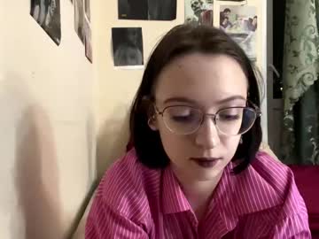 See Consuelamcelwaine online Now @ wank.ch