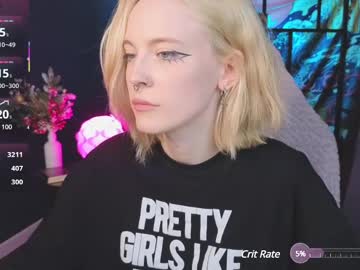 See Crackling_tati online Now @ wank.ch