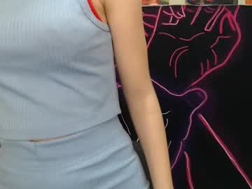 See Crystalgirl__ online Now @ wank.ch