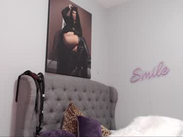See Curvymodelmilf online Now @ wank.ch
