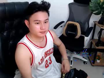 See Cuteasianlee online Now @ wank.ch