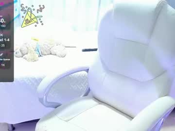 See Dahian_carter online Now @ wank.ch