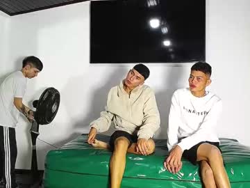 See Daiquirie online Now @ wank.ch