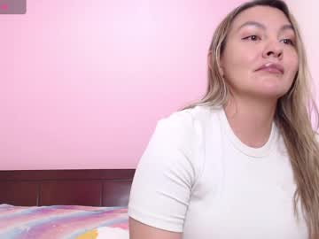 See Danika_bellaa online Now @ wank.ch