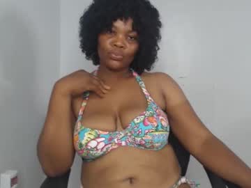 See Dark_chocoxx online Now @ wank.ch