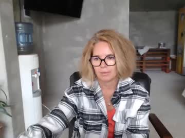 See Deepintoyourmind online Now @ wank.ch