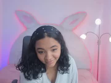 See Derly_05 online Now @ wank.ch
