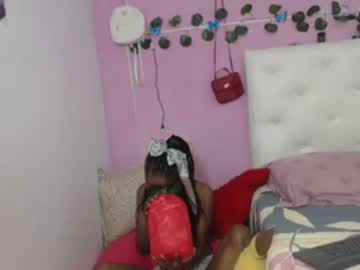 See Destellito26 online Now @ wank.ch
