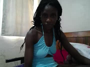 See Detlefmagadaline2021 online Now @ wank.ch