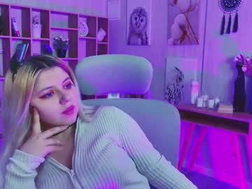 See Diaangell online Now @ wank.ch