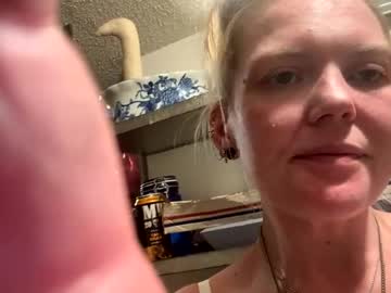 See Dickeddownsouth online Now @ wank.ch