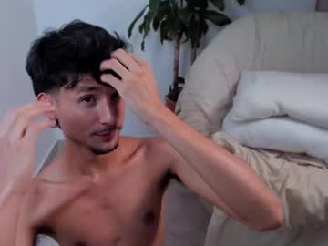 See Dimitri_targaryen online Now @ wank.ch