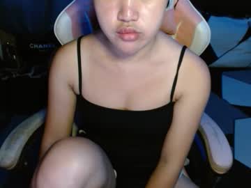 See Dirtylexa31 online Now @ wank.ch