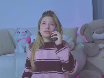 See Dollfaceink online Now @ wank.ch