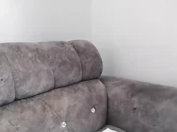 See Ebonycandymelani online Now @ wank.ch