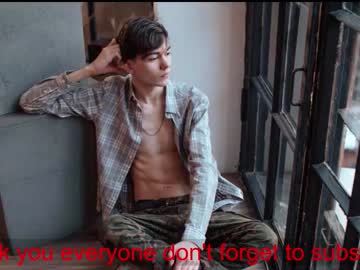 See Edgar_ray online Now @ wank.ch