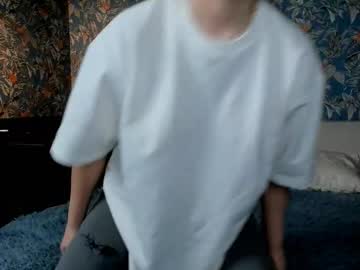 See Edlinburnard online Now @ wank.ch
