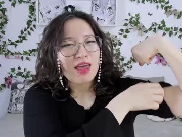 See Eileenwee online Now @ wank.ch