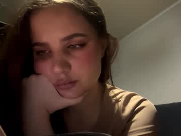 See Eleanorolaes online Now @ wank.ch