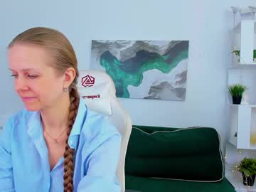 See Eliza_wilsoon online Now @ wank.ch