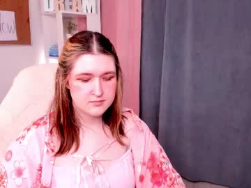 See Ellamiller online Now @ wank.ch