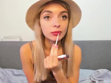 See Ellen_flow online Now @ wank.ch