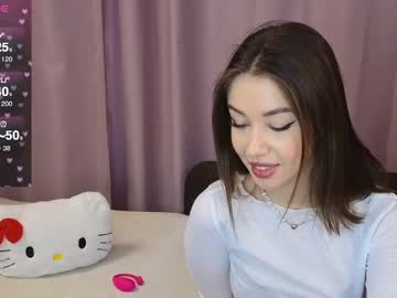 See Ellie_miller_ online Now @ wank.ch