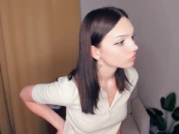 See Ellyeleven online Now @ wank.ch