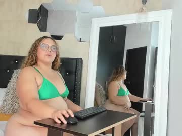 See Emma_eva1 online Now @ wank.ch