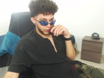 See Eros_thot online Now @ wank.ch
