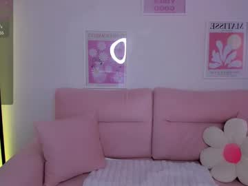 See Fluffy_rose online Now @ wank.ch