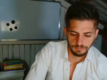 See Followknight online Now @ wank.ch