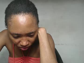 See Foxy_diva7 online Now @ wank.ch