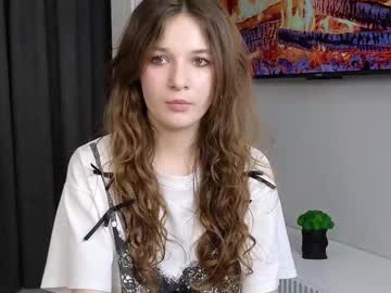 See Frances_roy online Now @ wank.ch