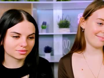 See Grace_more online Now @ wank.ch