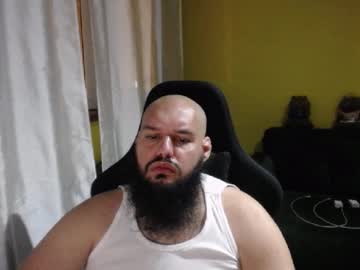 See Guessswho24 online Now @ wank.ch
