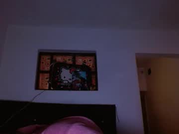 See Hader_wild21 online Now @ wank.ch
