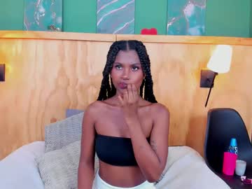 See Halleylorens online Now @ wank.ch