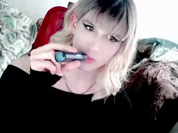 See Hellenspellman online Now @ wank.ch