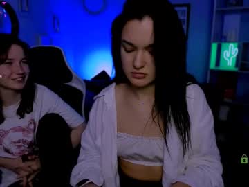 See Helli_belli online Now @ wank.ch