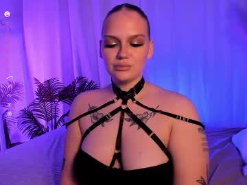 See Heynoirsam online Now @ wank.ch