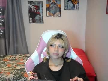 See Hi_scarlett online Now @ wank.ch